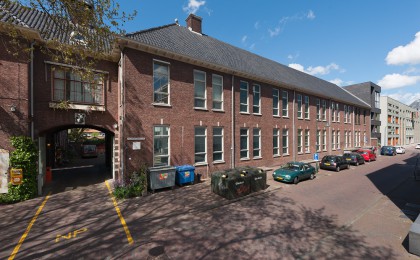 Delft, Doelenplein 8